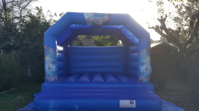 Adult Childrens Bouncy Castles Bouncy Castle Hire Soft Play Hire In Surrey Surbiton Kingston Worcester Park And Areas Surrounding Surbiton