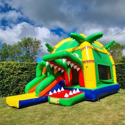 Croc Jump and Slide, a bounce and slide combo for hire from Crockerz Castles