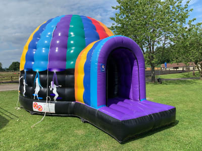 Disco Dome Igloo 22ft x 17ft, a disco dome for hire from 1st Choice Inflatables