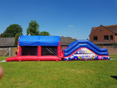 45ft assault course., a assault course for hire from Betchley's Bouncy Castles