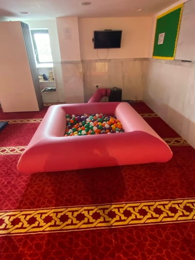 Pink Ball Pit, a soft play set for hire from Bouncy Castle Factory