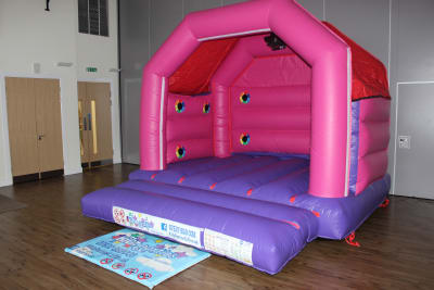 (BC-0) "Plain" Pink and Purple Bouncy Castle Theme, a bouncy castle for hire from KiDz Parties LLP
