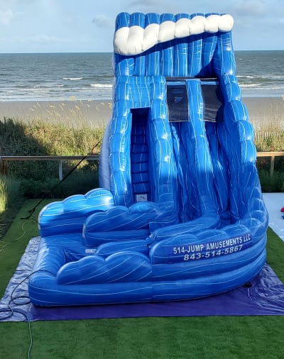 mini jumping castle