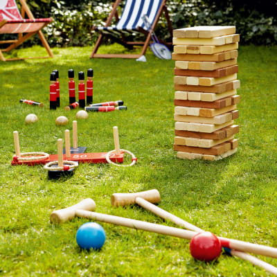 Giant Garden Games