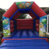 FARM ANIMALS BOUNCY CASTLE 15FT vs 11ft, a bouncy castle for hire from All Bounce Surrey