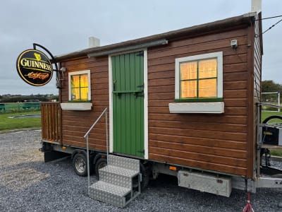 Mobile Pub
