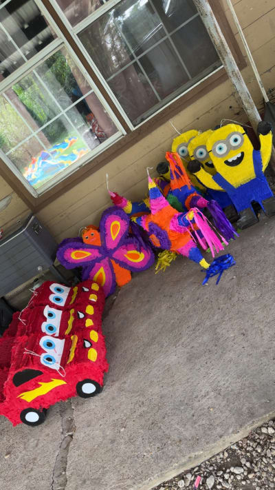 Piñatas