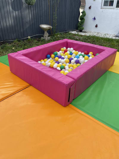 Pink Soft Play Ball Pit 1, a soft play set for hire from Wallington Bouncy Castles