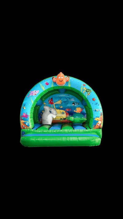 Sea World Castle, a bouncy castle for hire from Bouncy Mania