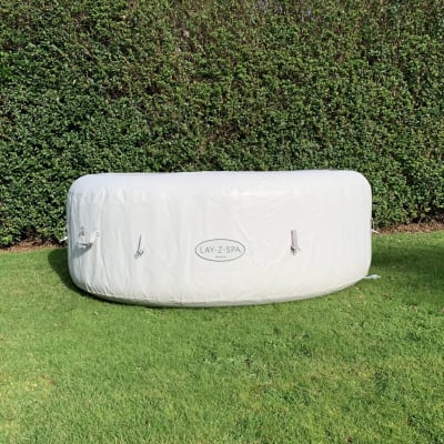 4-6 Person Hot Tub