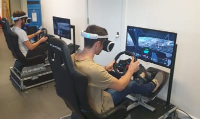 Vr driving clearance simulator