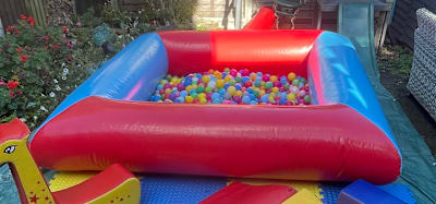 Red & Blue Ball pit, a soft play set for hire from Bounce N Fun