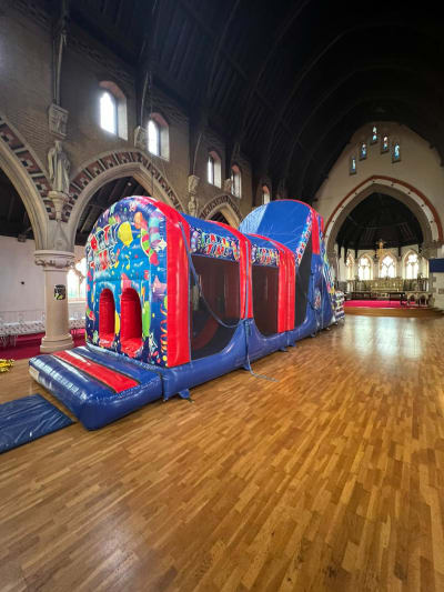 Party Time Super 2 Part Assault Course, a assault course for hire from Playdays Parties