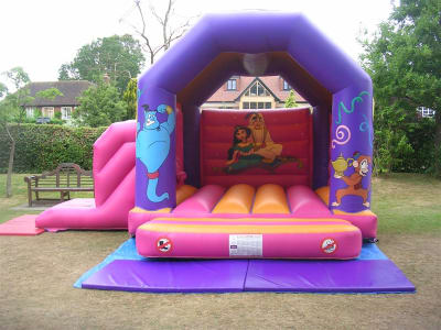 16 x 13 Aladdin Bounce and Slide, a bounce and slide combo for hire from Jump & Bounce