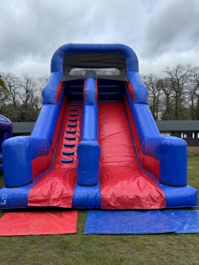 12ft (3.65m) Platform Party Slide, 1.2 metres access required, a inflatable slide for hire from Elmbridge Inflatables