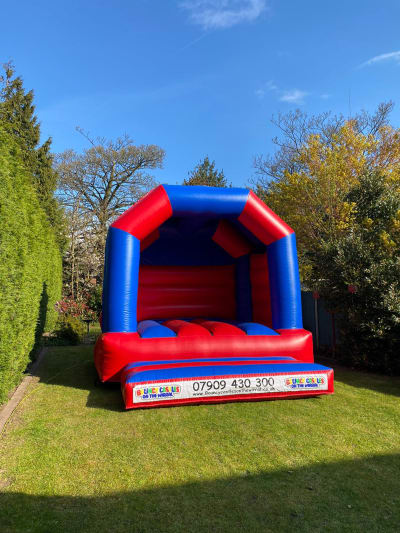 15x20ft inflatable night club £50 deposit - Bouncy Castle Hire in Wirral