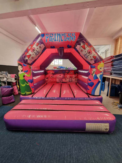 Princess Bouncy Castle, a bouncy castle for hire from Kendall's Castles