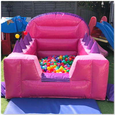 Ball Pond Air Juggler Pink 1, a soft play set for hire from Bromley Bouncy Castles
