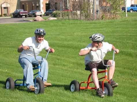 Giant tricycle for adults hot sale