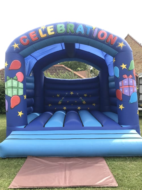VIP Inflatable Nightclub - Bouncy Castle & Soft Play Hire in Chelmsford,  Maldon, Southend, Rayleigh, Billericay, Brentwood & Braintree