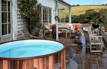 Private Home Hot Tub Hire