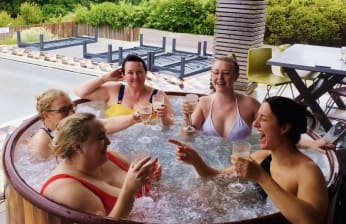 Holiday Let Hot Tub Hire