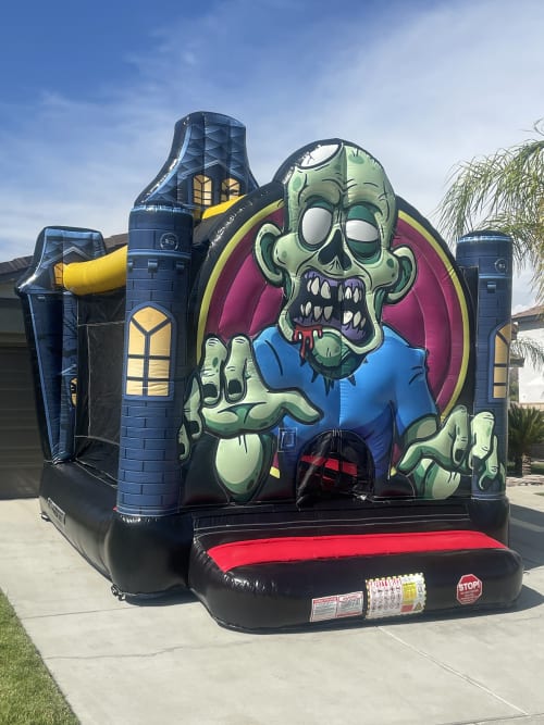 Bounce house rental for an Anaheim backyard birthday or family celebration