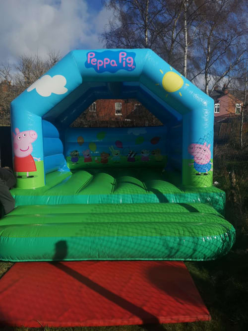 Bouncy Castles In West Midlands Cannock Walsall Wolverhampton Sutton Coldfield Wolverhampton West Midlands Inflatables Ltd