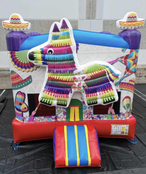 Bounce house rental for a Huntington Beach backyard birthday or family celebration