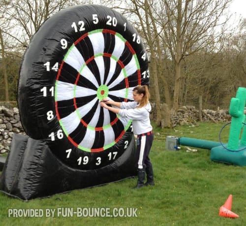 New Inflatable Game 2.4M Giant Inflatable Dart Board with Blower