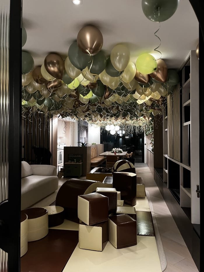 Mobile soft play installation