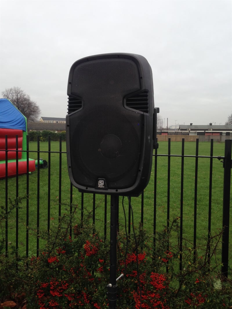Rodeo bull hire in Nottingham