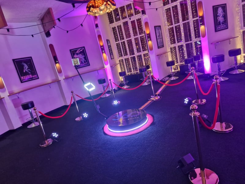 360 photo booth hire in Newcastle