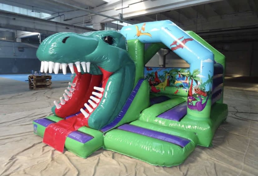 Inflatable castles deals