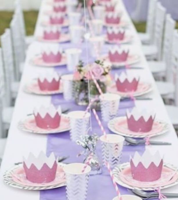 Kids Table/Small Banquet Table – Facade Theme Party