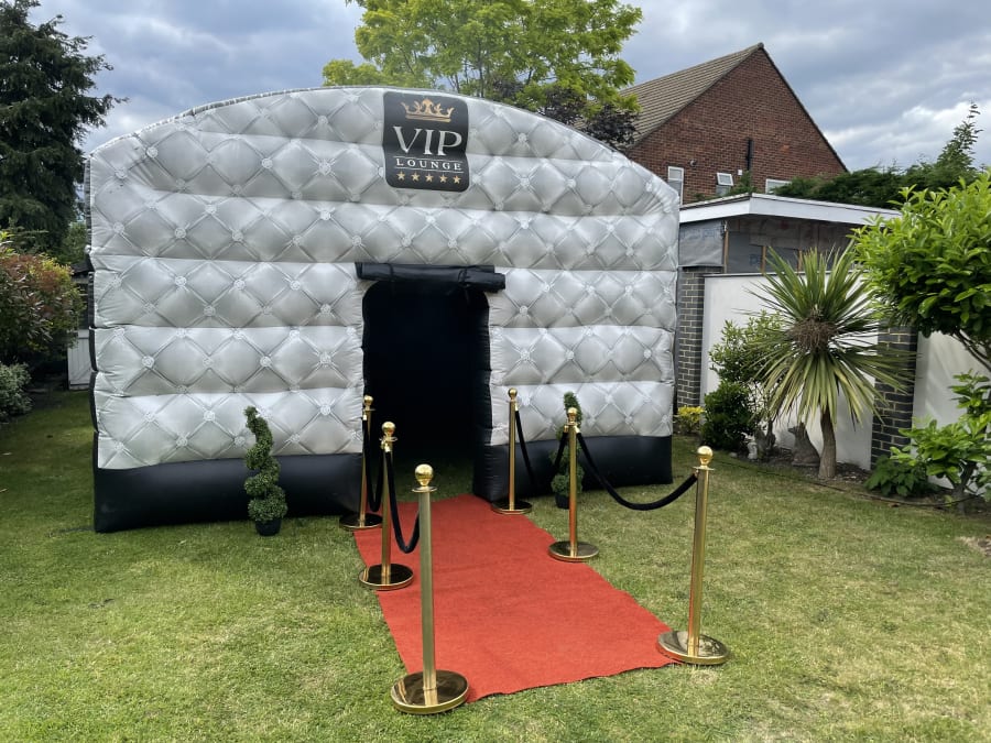 VIP Inflatable Nightclub - Bouncy Castle & Soft Play Hire in Chelmsford,  Maldon, Southend, Rayleigh, Billericay, Brentwood & Braintree