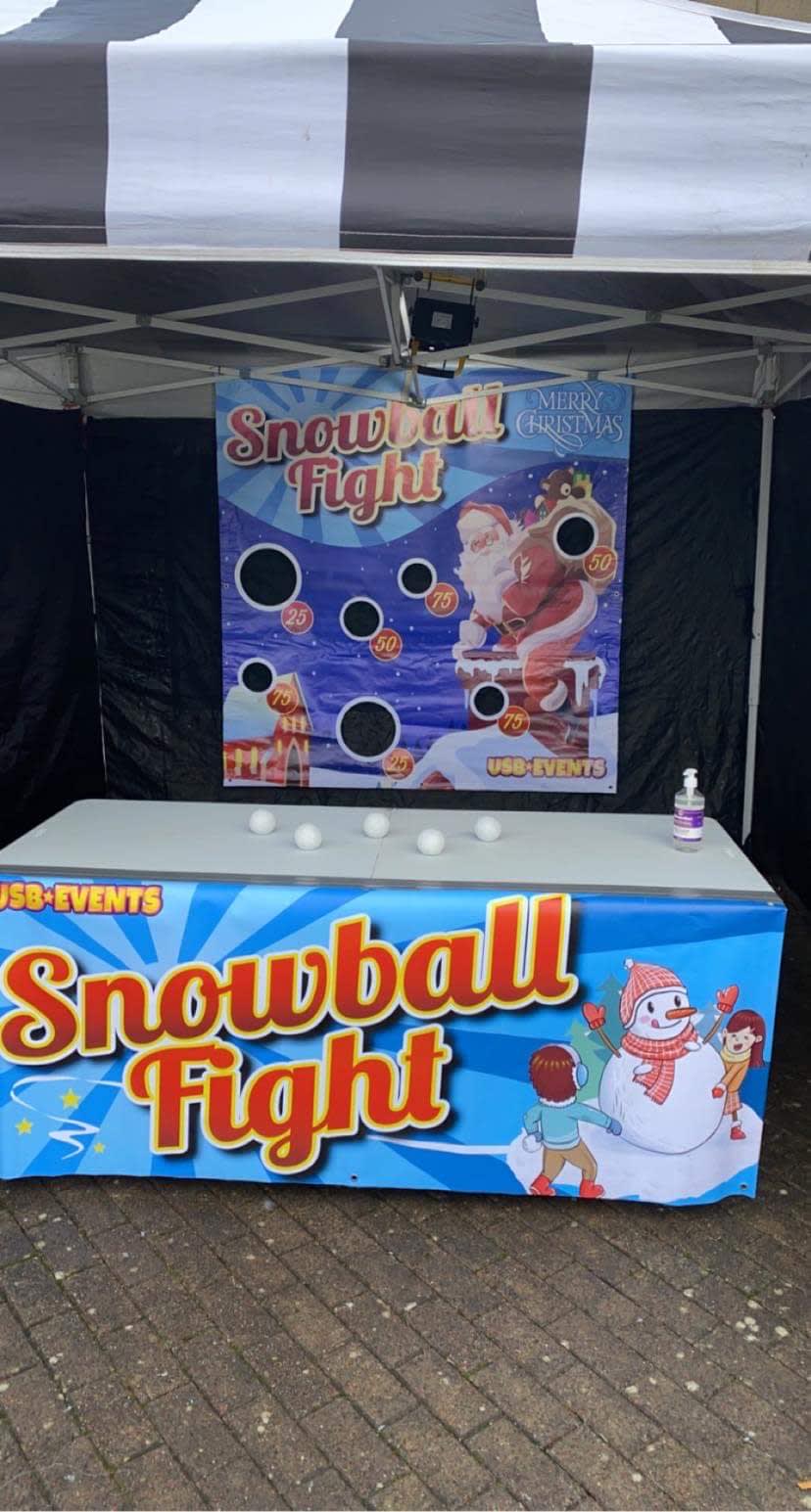 Snowball Fight - Bouncy Castle Hire & inflatable games in Larbert, Falkirk,  Stirling, Clackmannan, Glasgow, Edinburgh, Central Scotland