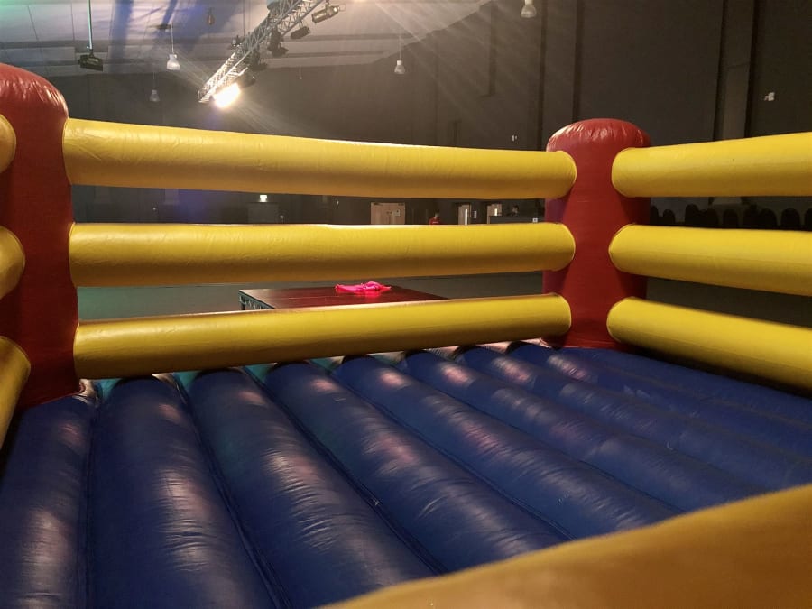 Inflatable on sale boxing ring