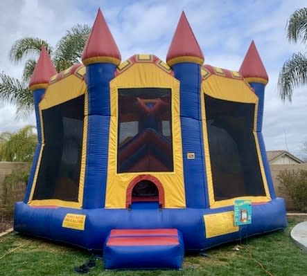 Jumperoo fashion bounce house