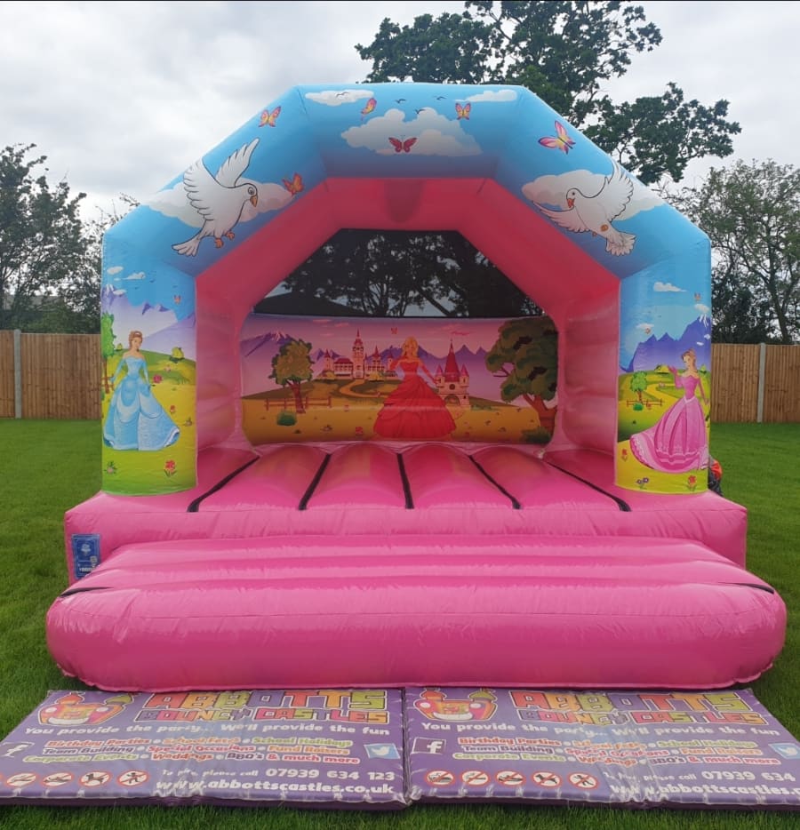 Dinosaur 3D fun run assault course - Bouncy Castle, Disco Dome, Soft Play,  Slides, Sumo Hire in Grays Brentwood Romford Hornchurch Upminster Dagenham  Essex