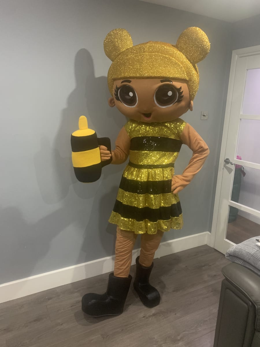 Lol queen deals bee outfit