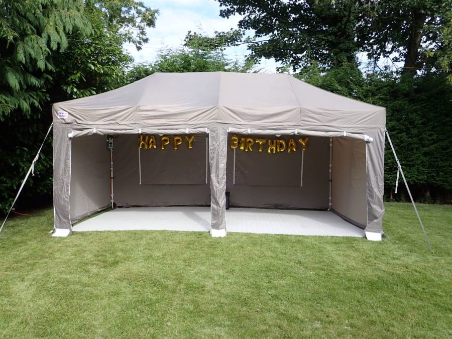 Mini canopy outlet tent