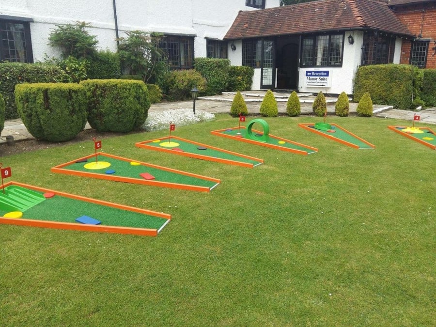 Sky's The Limit Entertainment | Nine Hole Crazy Golf