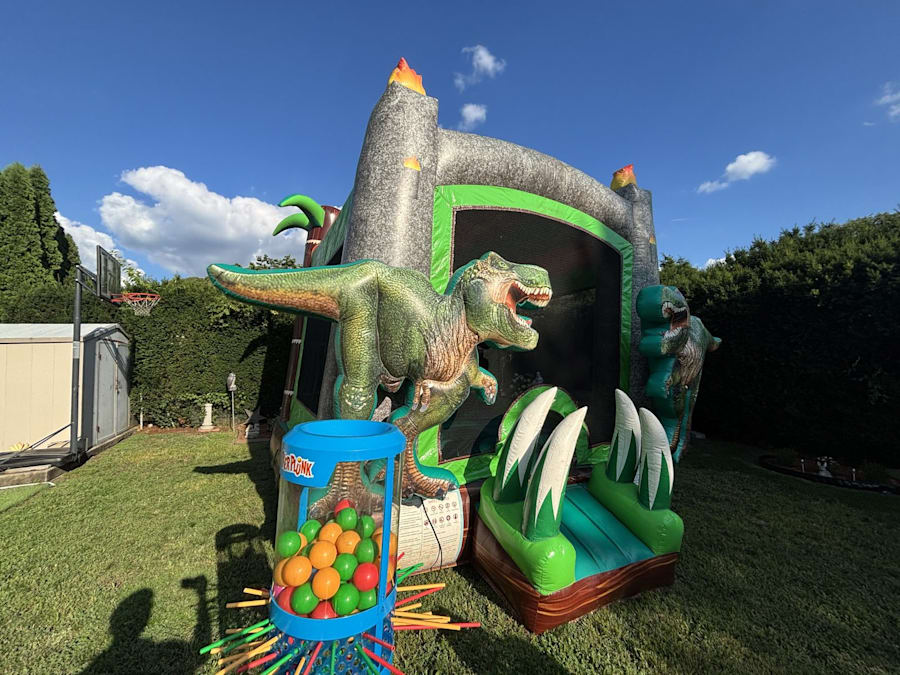 Dino Adventure 🦖