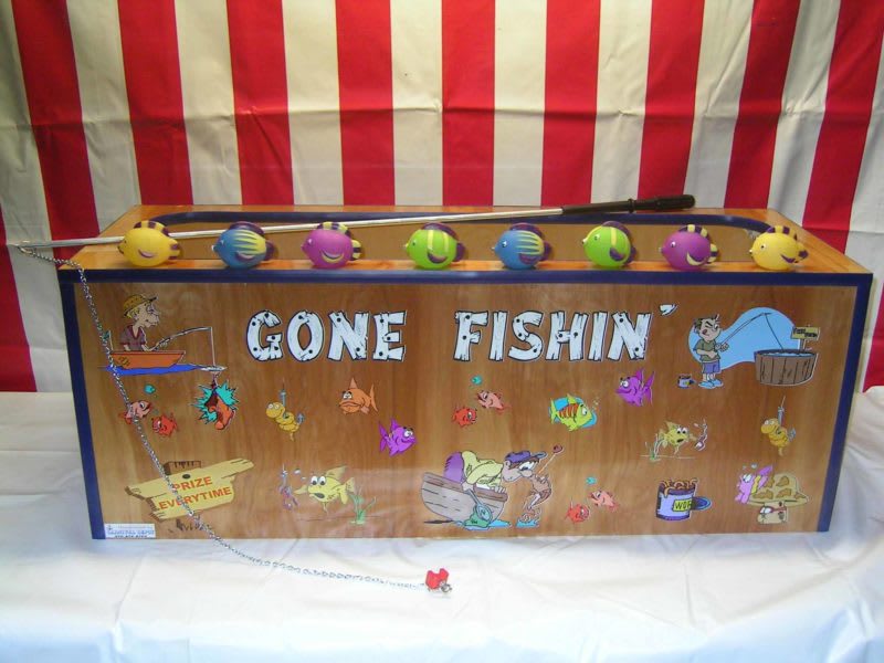 Freestanding Gone Fishing Game - Main Event Fun