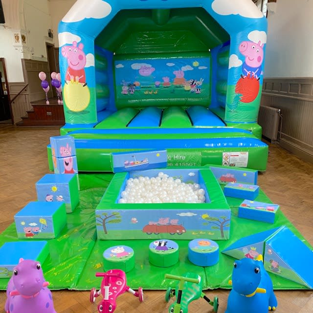 Peppa pig store castle playset