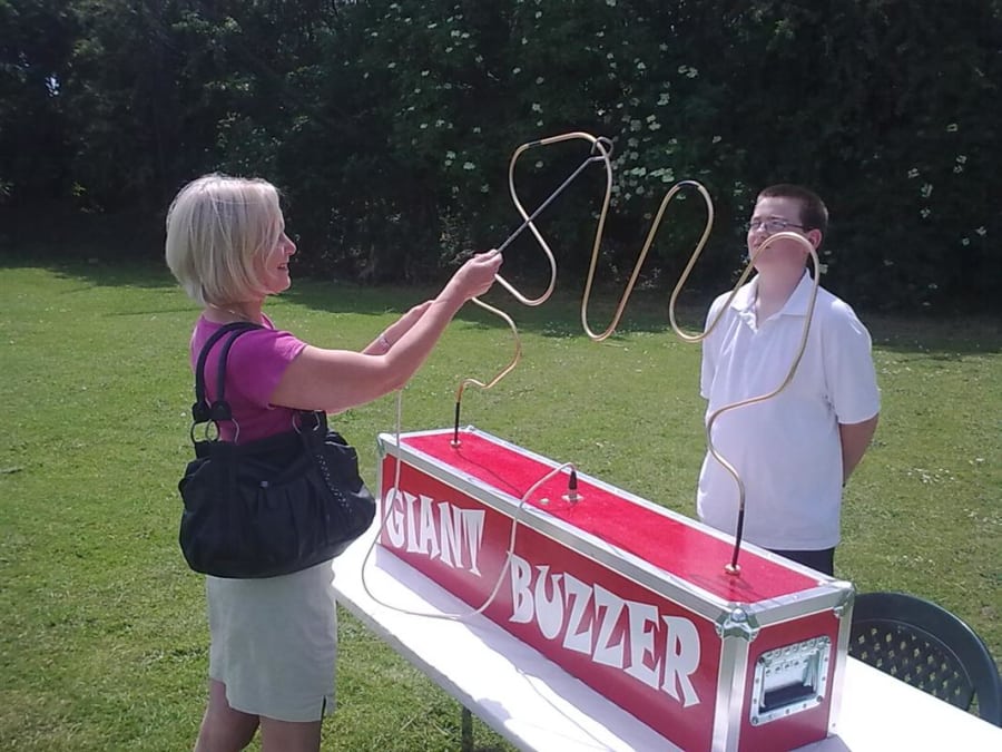 Vintage Styled Carnival Wire Buzzer Game - Hand Shaped Buzzer