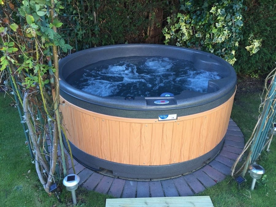 7 Nights Hot Tub Hire N A Xmas Or New Year