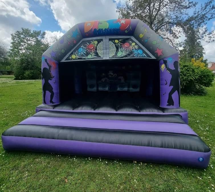 Inflatable Nightclub (15x18ft) - Bouncy Castle Hire in Birmingham,  Coventry, Sutton Coldfield, Bromsgrove, Solihull & the West Midlands