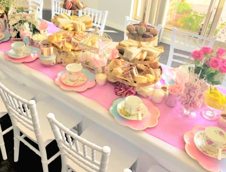 Pink chiavari online chairs